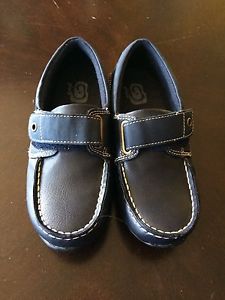 Dress Shoes, never worn!