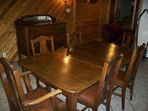 FOR SALE Oak table,6 chairs, and china cabinet