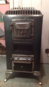 Findley Circulator #20 Stove