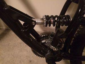 Full suspension alpha 29 mountain bike