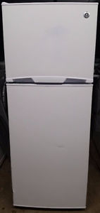 General Electric Fridge - FREE DELIVERY
