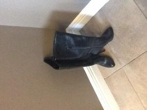 High heel leather boots