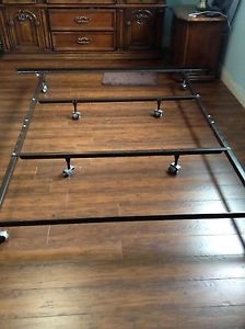 King/Queen Bed Frame