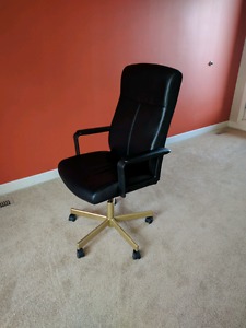 Like New Office Chair(s)