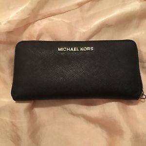 Michael Kors continental wallet