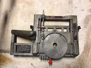 Mill-works molding maker (craftsman)