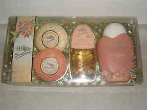 New In Package - Shower / Bath Fragrance Set - Never Used