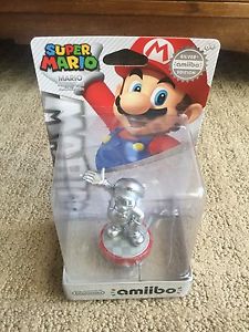 New Nintendo Amiibo - Silver Mario