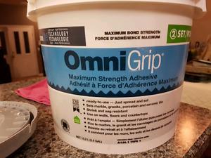 Omni grip tiling adhesive