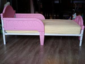 Pink toddler bed with free mattress