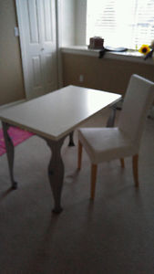 REDUCED: Table & Chair