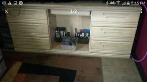 SOLID OAK BLONDE DRESSER SET