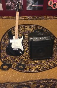 Silvertone electric guitar and ion amp