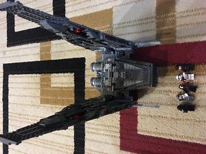 Star Wars Lego  Kylo Rens ship