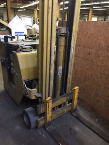 Used Electric Yale Forklift