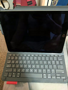 iPad Air 2 64gb black MINT with keyboard