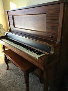 's Gulbransen Upright Piano
