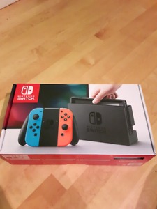 BRAND NEW COLOURED NINTENDO SWITCH NEVER USED