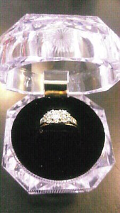Beautiful 14k gold ring
