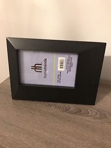 Black picture frame