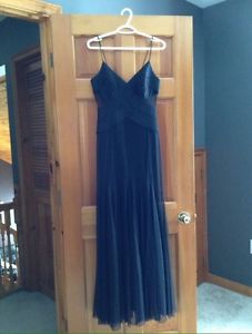 Black prom / floor length dress