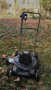 Free electric lawnmower
