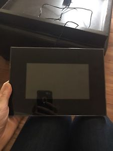 Insignia digital photo frame with manual included