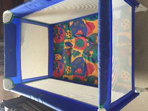 Kids playpen