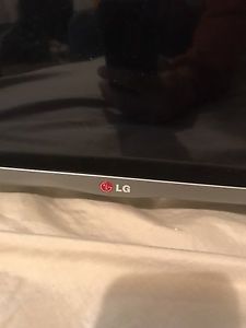 LG Smart TV 27 inch