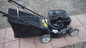MOWER REAR BAG, MULCHER,AND SIDE DISCHARGE
