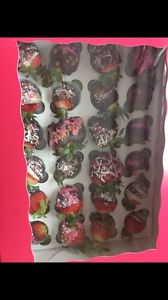 Mother's Day dipped strawberries
