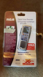 RCA Digital Voice Recorder