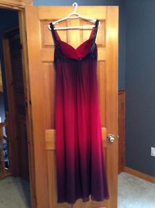 Red Ombré Prom / Floor length dres