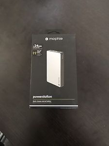 Selling Mophie Powerstation