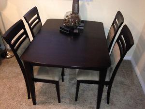 Selling dinning room set! PERFECT condition!