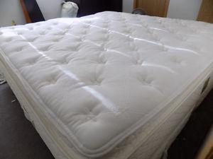 Serta King mattress