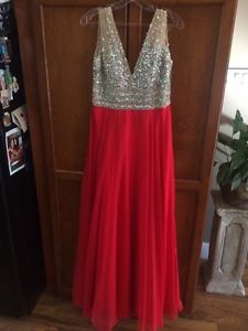 Size 14 prom dress