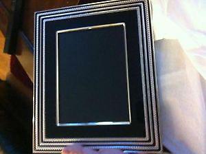 Vera Wang Digital Picture Frame: REDUCED