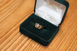 White & Yellow Gold Mounted Brilliant Cut Diamond Ring