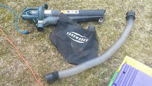 Yardworks leaf vacuum/blower