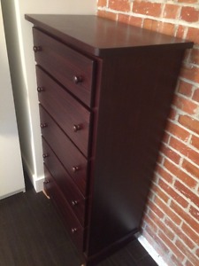 5 Drawer Dresser for sale 200$ must pick up