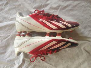 Adidas Youth/Mens soccer cletes size 9