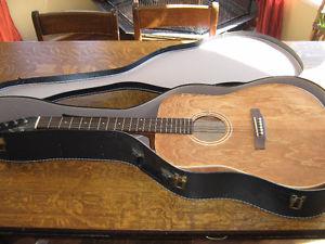 Art & Lutherie wild cherry acoustic guitar  obo