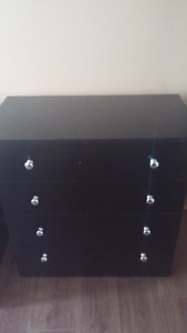 Black dresser/endtable set