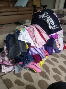 Bundle of 4T girl clothes