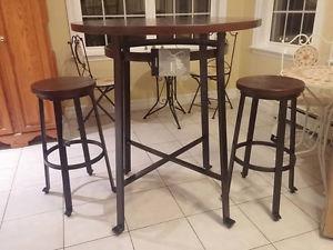 Challiman Bar Height Table and Stool(Two) Set