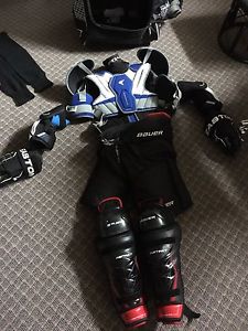 Full hockey gear set
