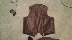 Leather vest excellent condition