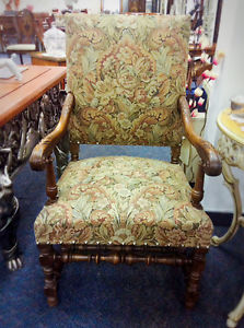 Louis XIV -style carved walnat chair