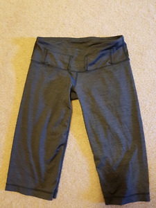 Lululemon size 6